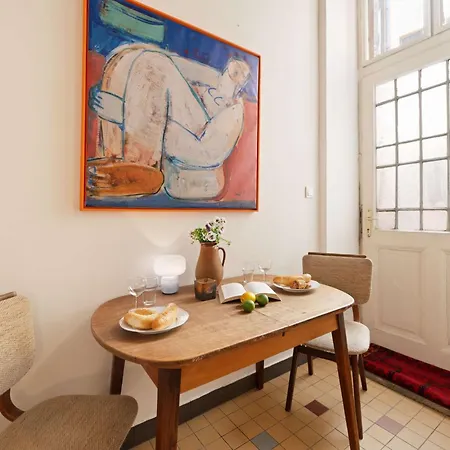 Inn Cozy Artsy Duplex Near The Great Synagogue